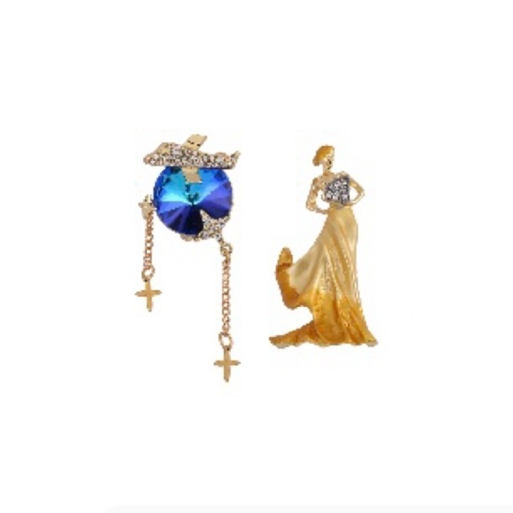 Elegant Gold and Blue Brooch Set. Blue Glass and Australian Crystal. NIB.